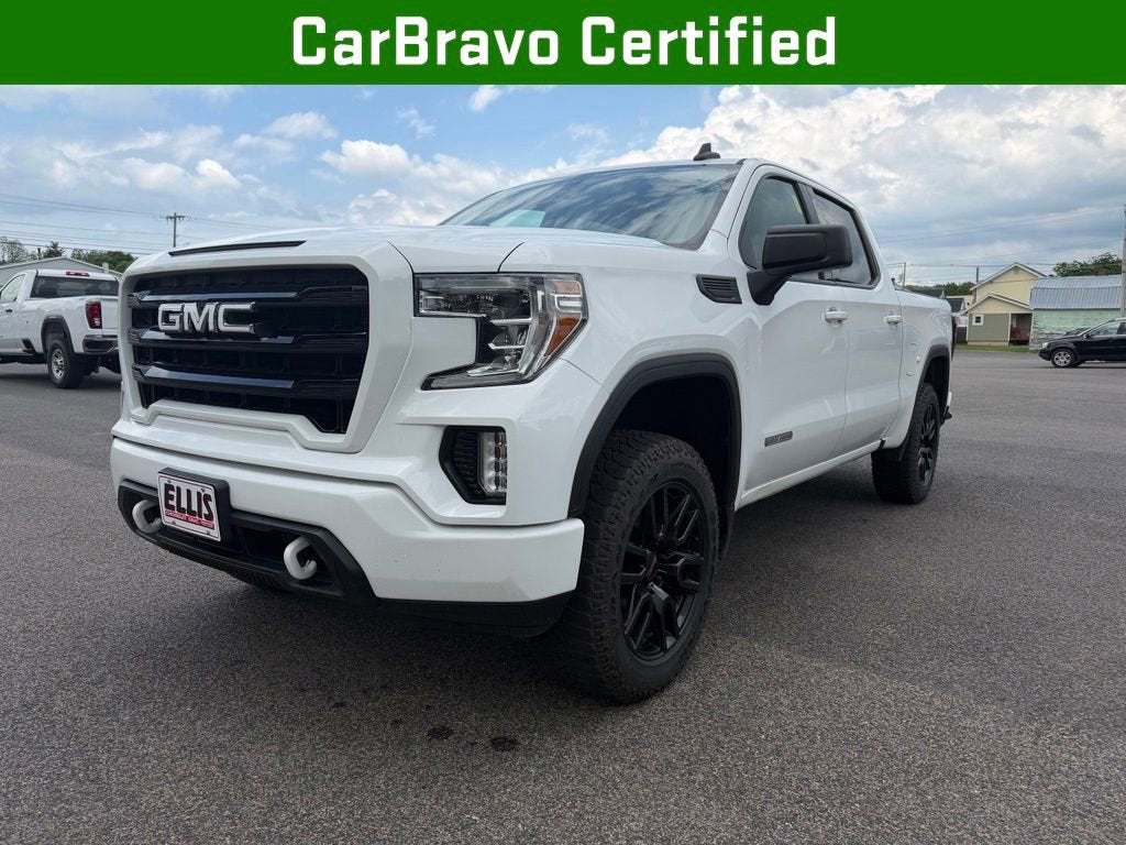 2020 GMC Sierra 1500 Elevation in Summit White — front three-quarter view